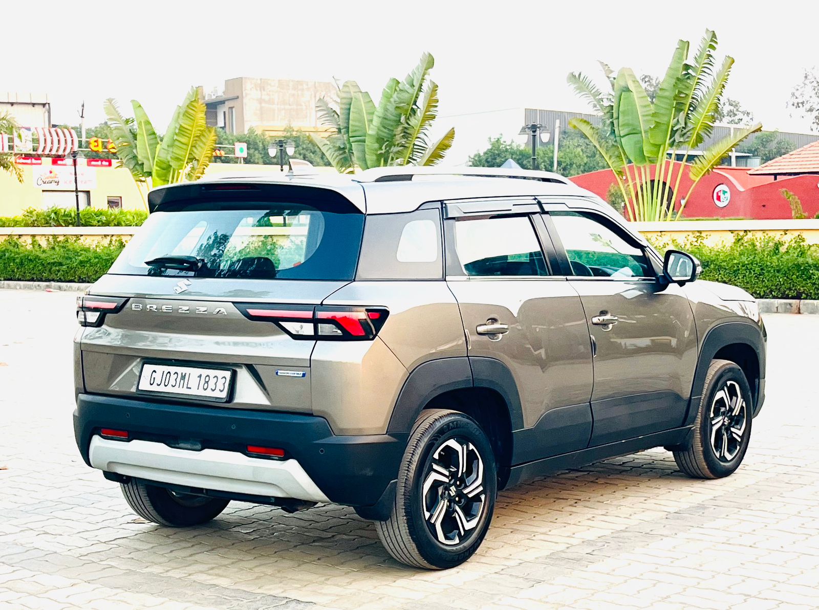 BREZZA MARUTI SUZUKI