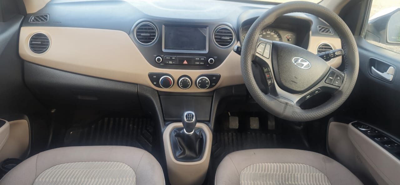 HYUNDAI XCENT VTVT SX PETROL 2017/12