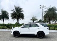 FORTUNER AUTO 2015