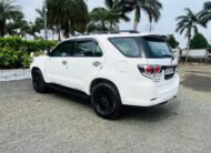 FORTUNER AUTO 2015