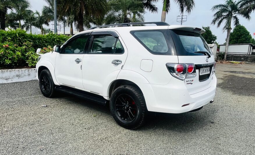 FORTUNER AUTO 2015