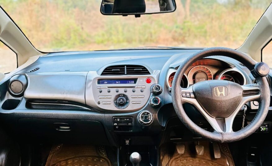 HONDA JAZZ 2011
