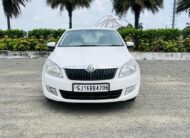 SKODA RAPID AMBITION 2013