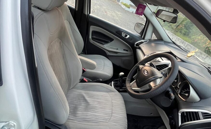 FORD ECOSPORT TITANIUM