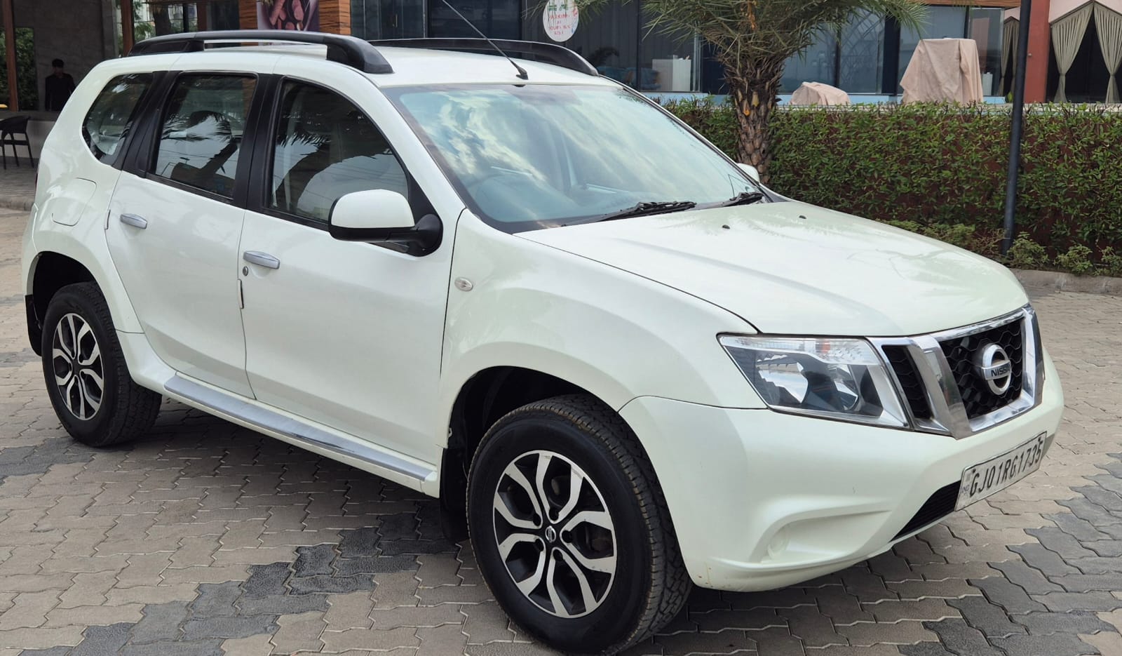 NISSAN TERRENO 2014 XL 85