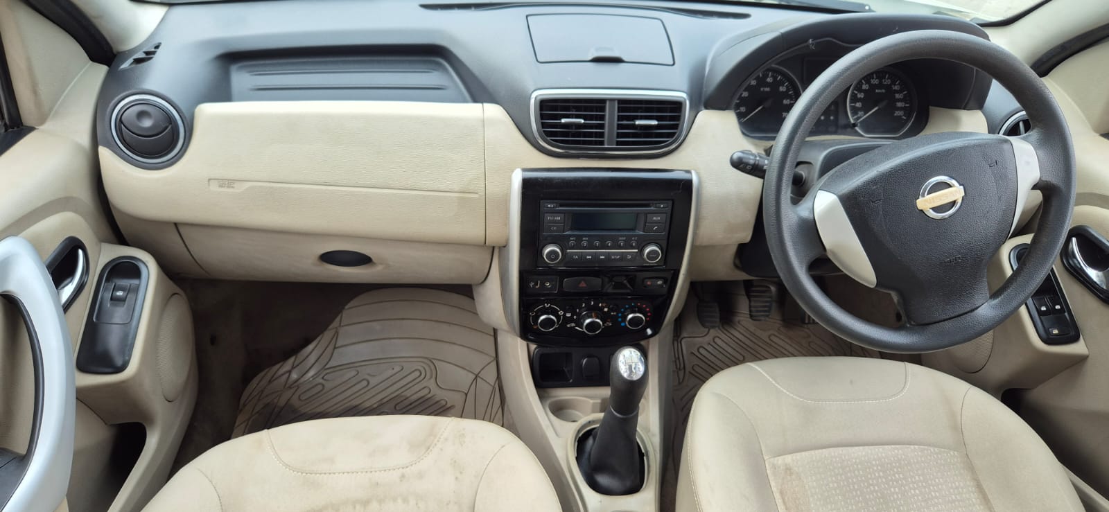 NISSAN TERRENO 2014 XL 85