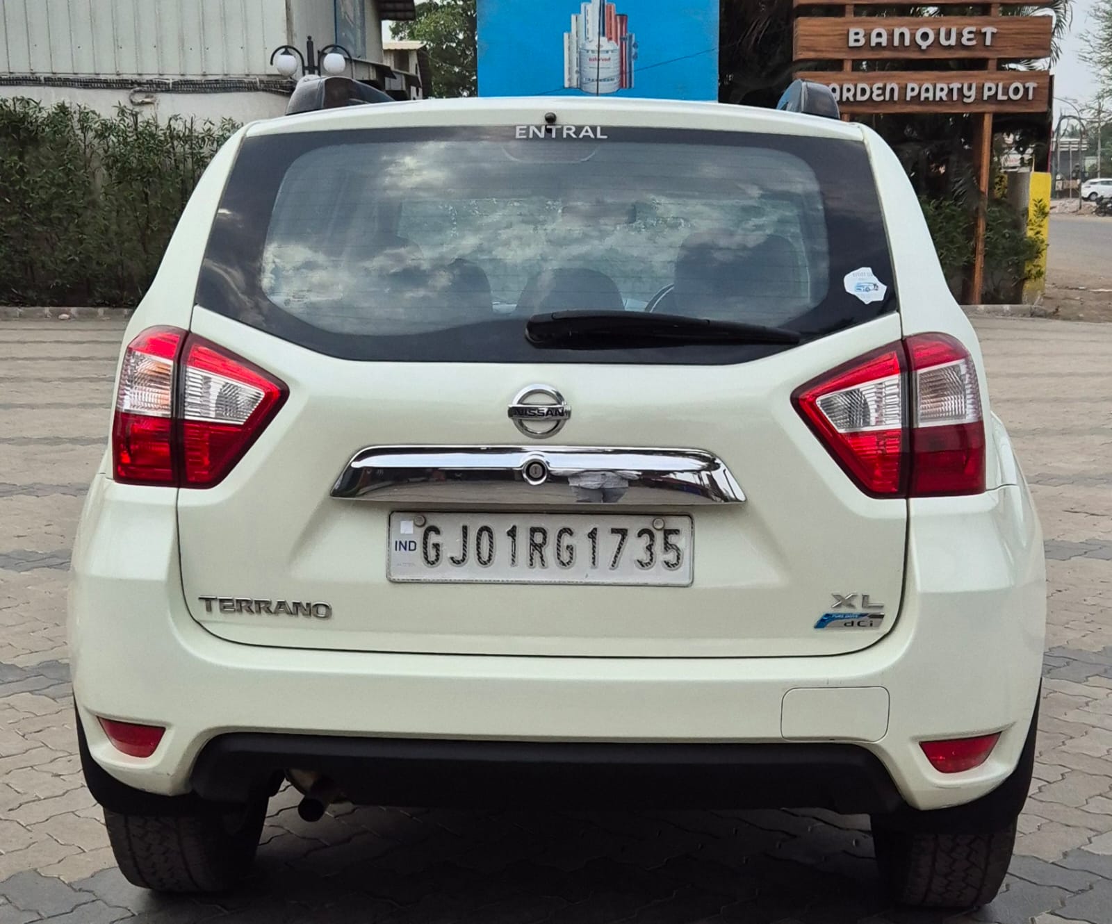 NISSAN TERRENO 2014 XL 85