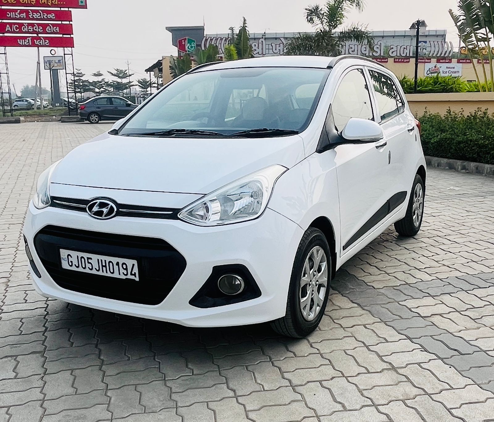 HYUNDAI I10 GRAND 2014