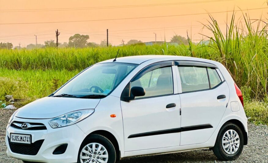 HYUNDAI I10  2015