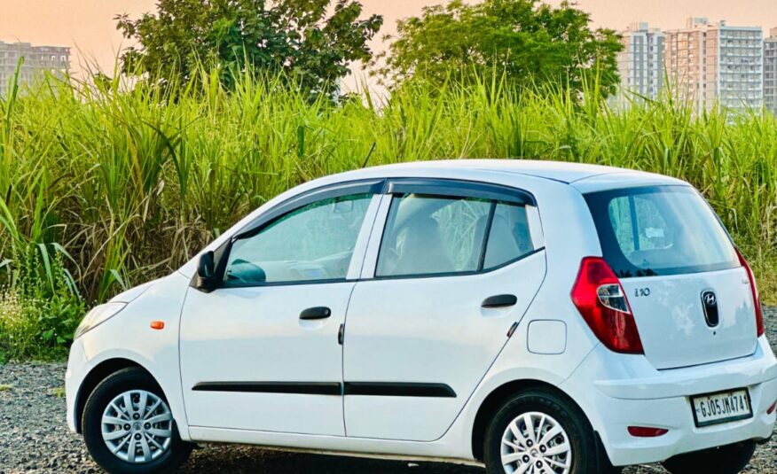 HYUNDAI I10  2015