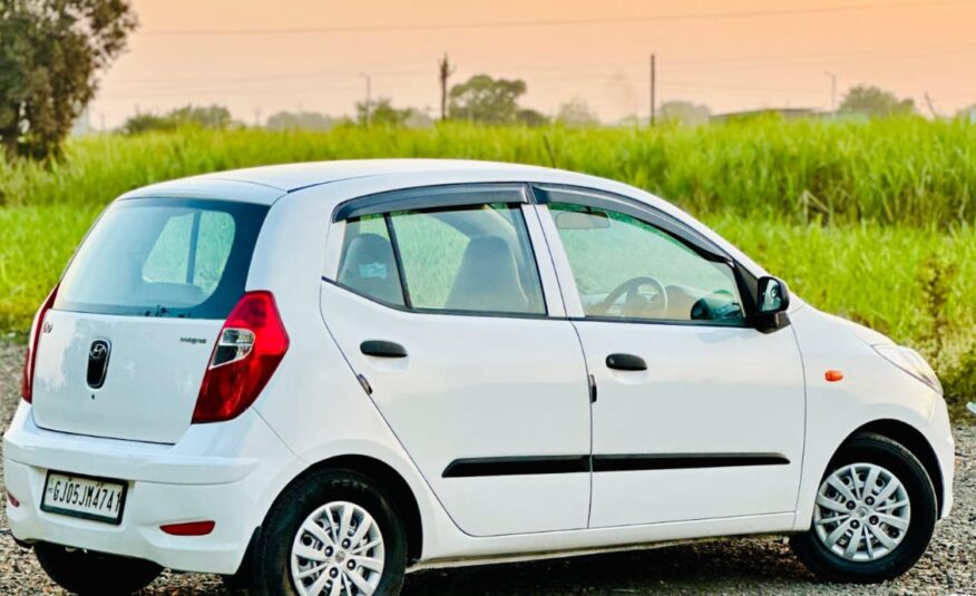 HYUNDAI I10  2015