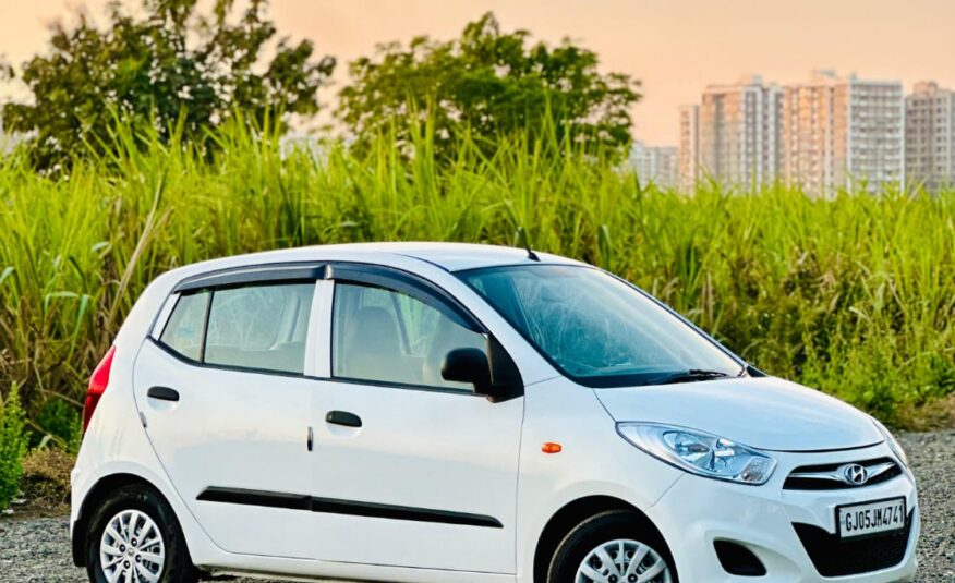 HYUNDAI I10  2015