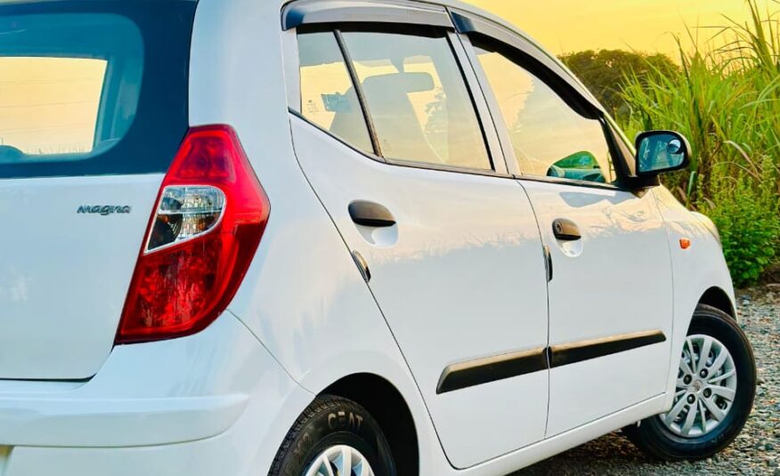 HYUNDAI I10  2015