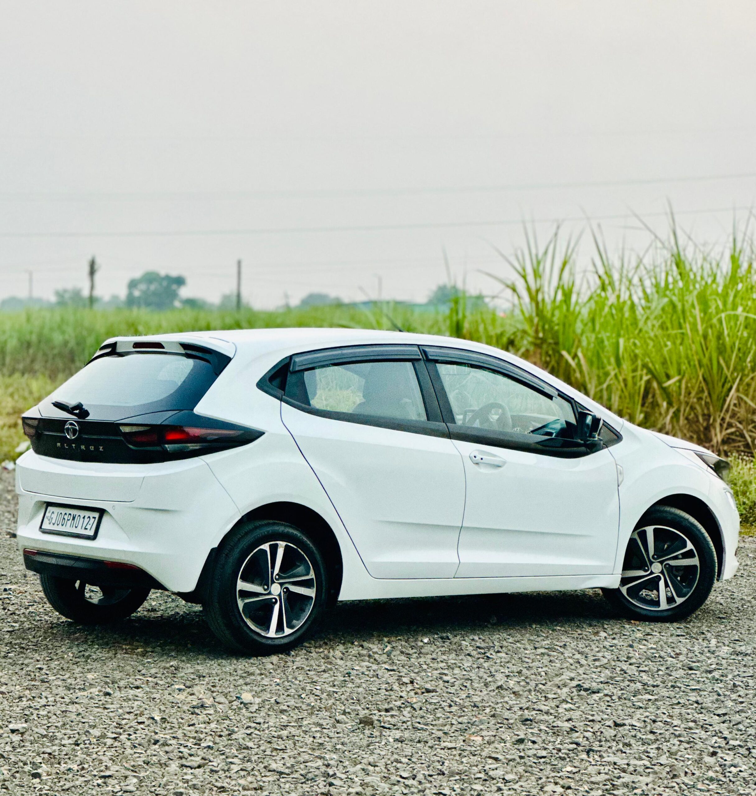 TATA ALTROZ DIESEL 2023