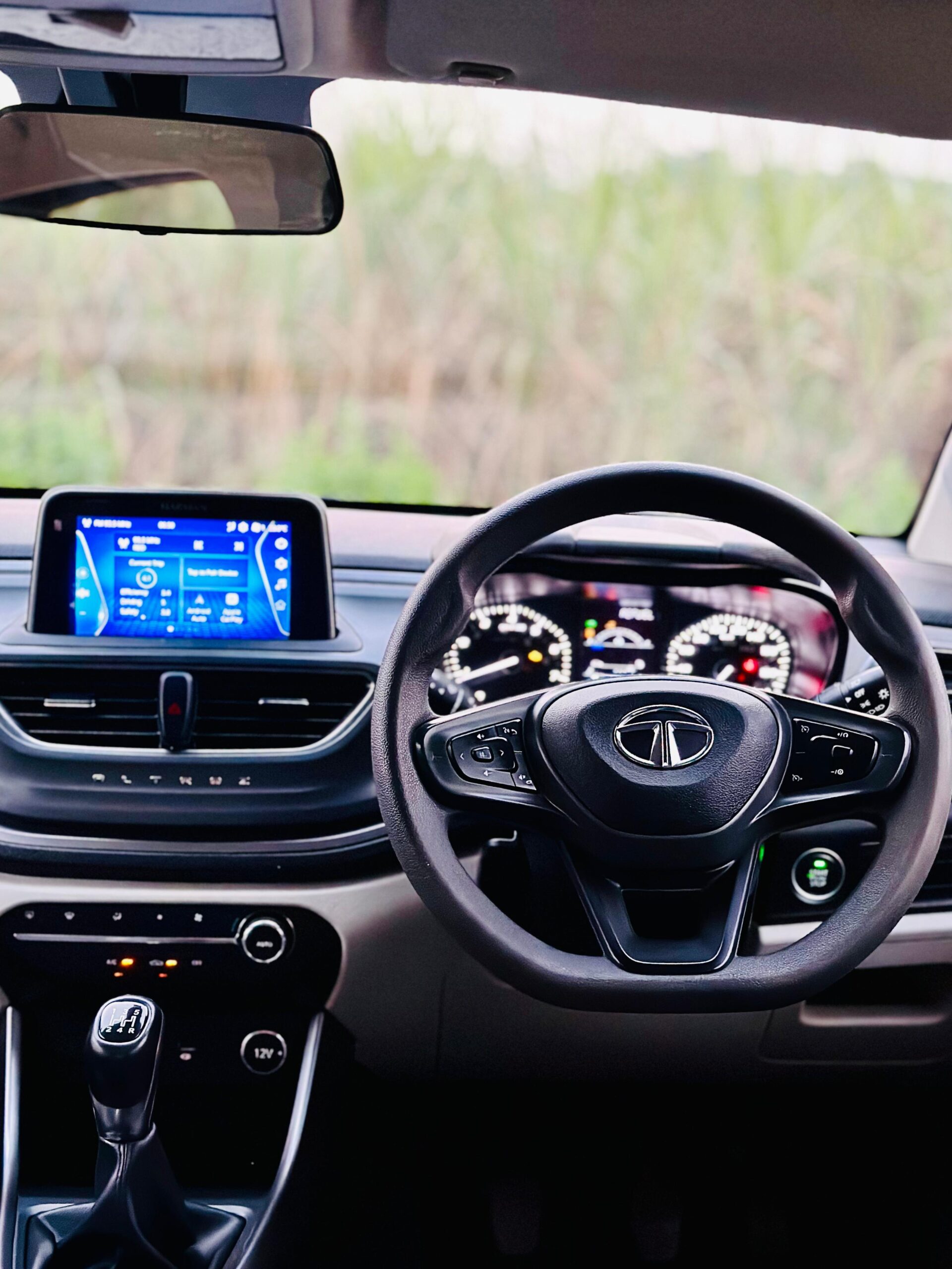 TATA ALTROZ DIESEL 2023