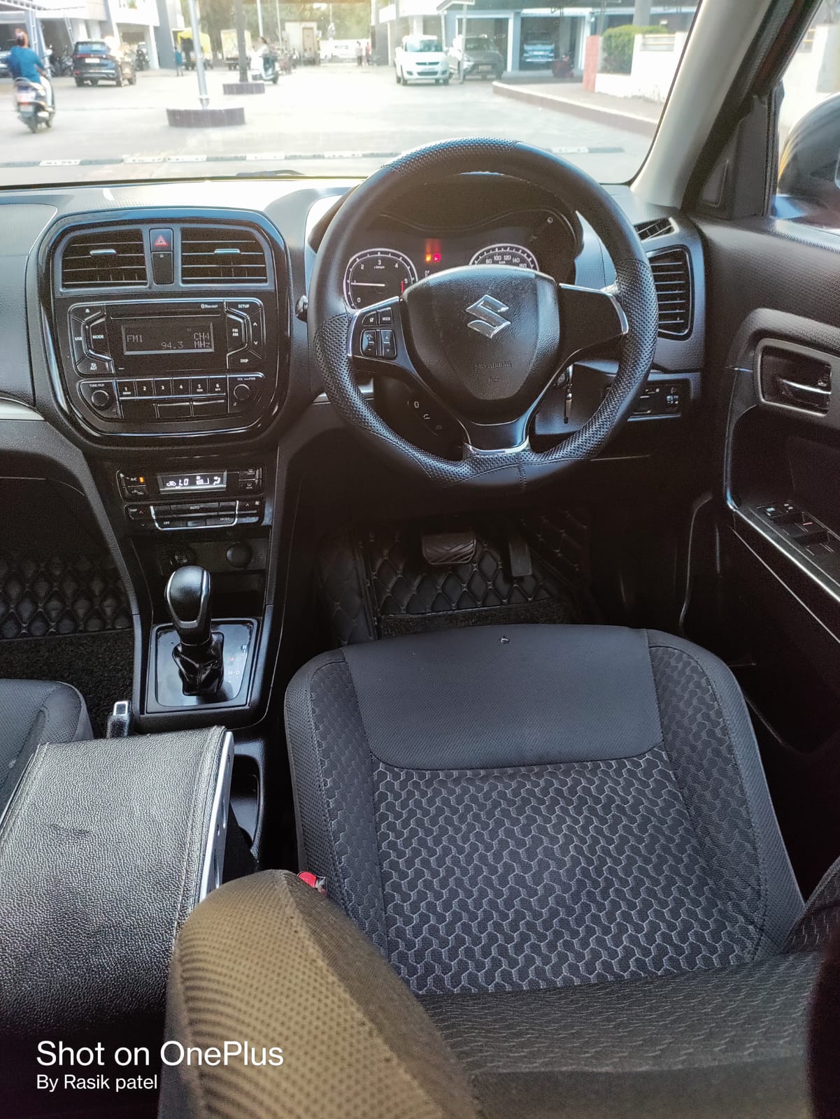 MARUTI SUZUKI  BREZZA 2018