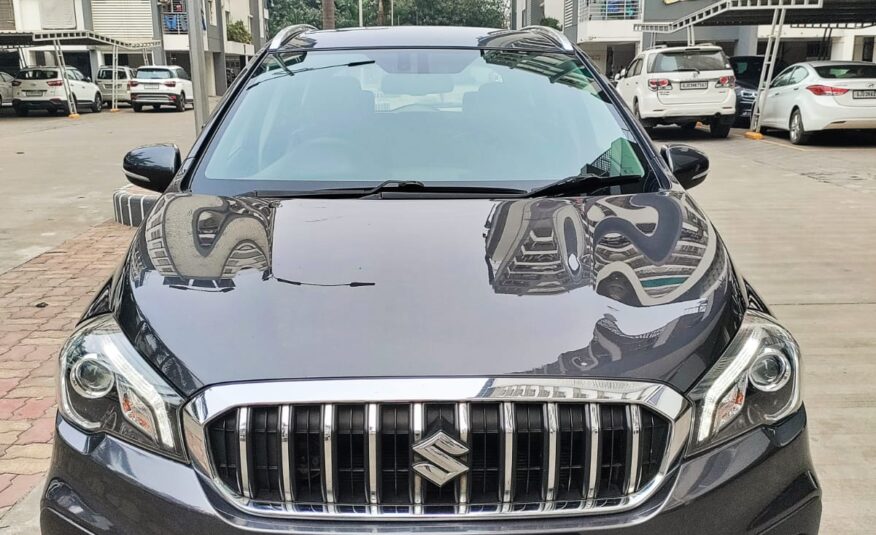 MARUTI SUJUKI  S-CROSS 2018