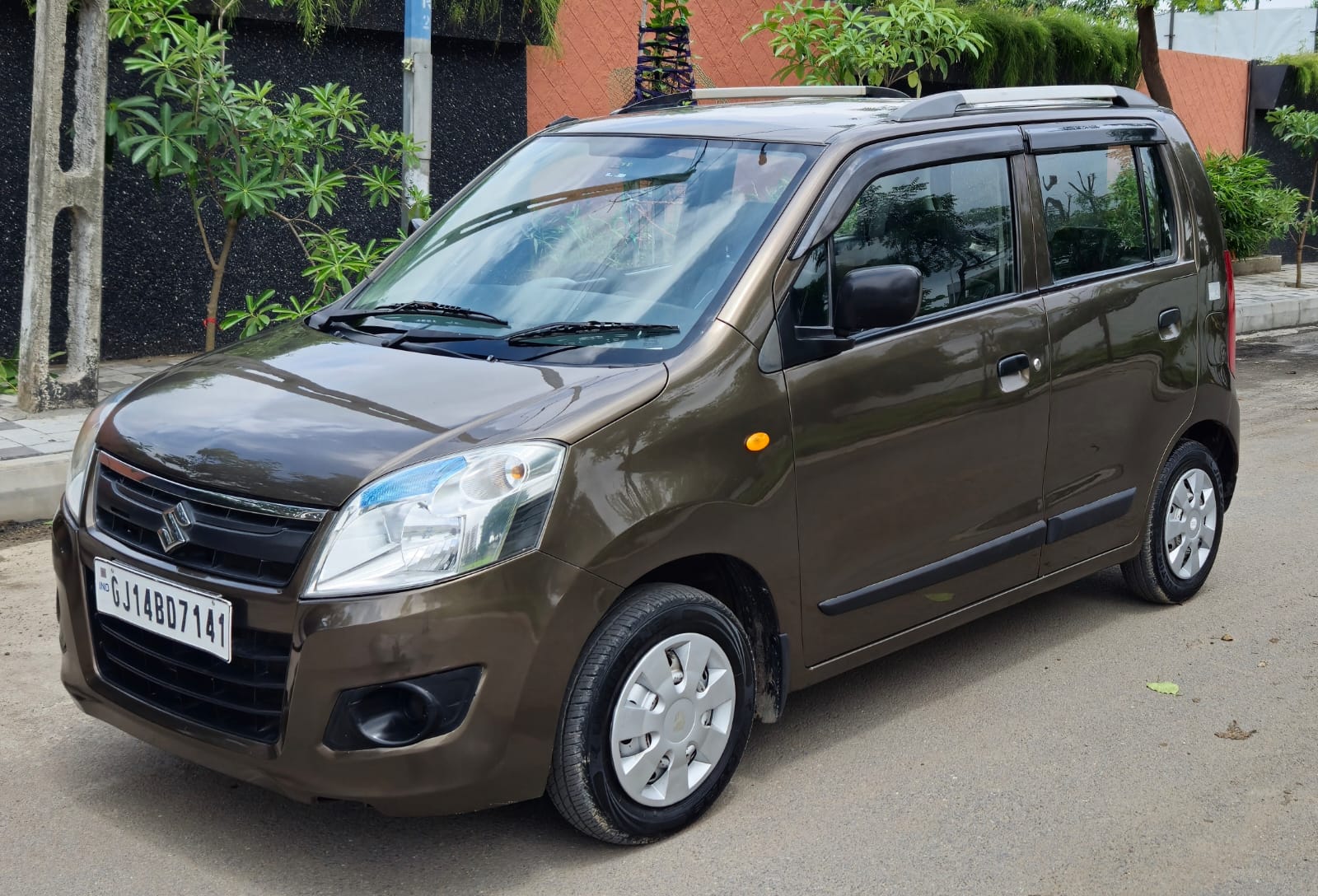 MARUTI  SUZUKI  WAGONR  2017