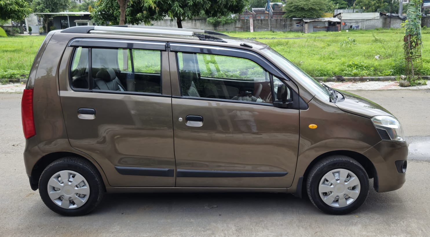 MARUTI  SUZUKI  WAGONR  2017