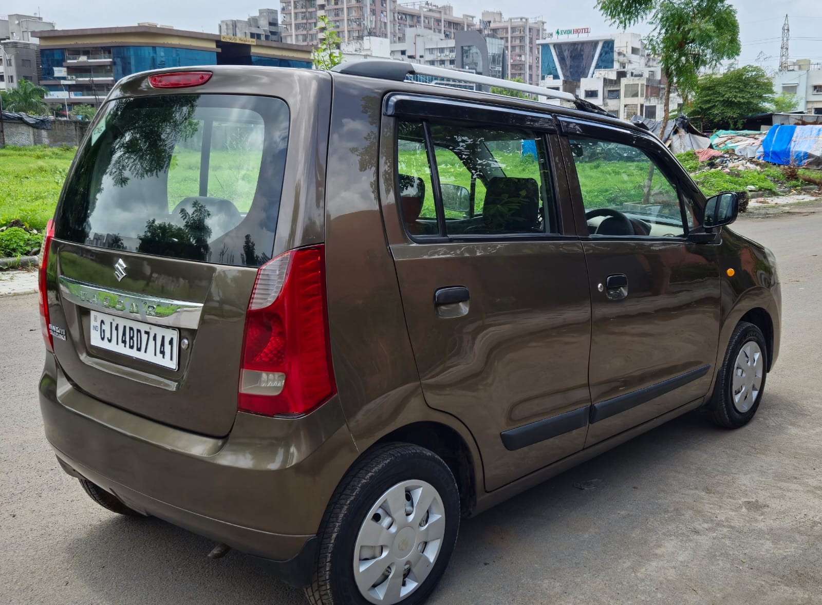 MARUTI  SUZUKI  WAGONR  2017