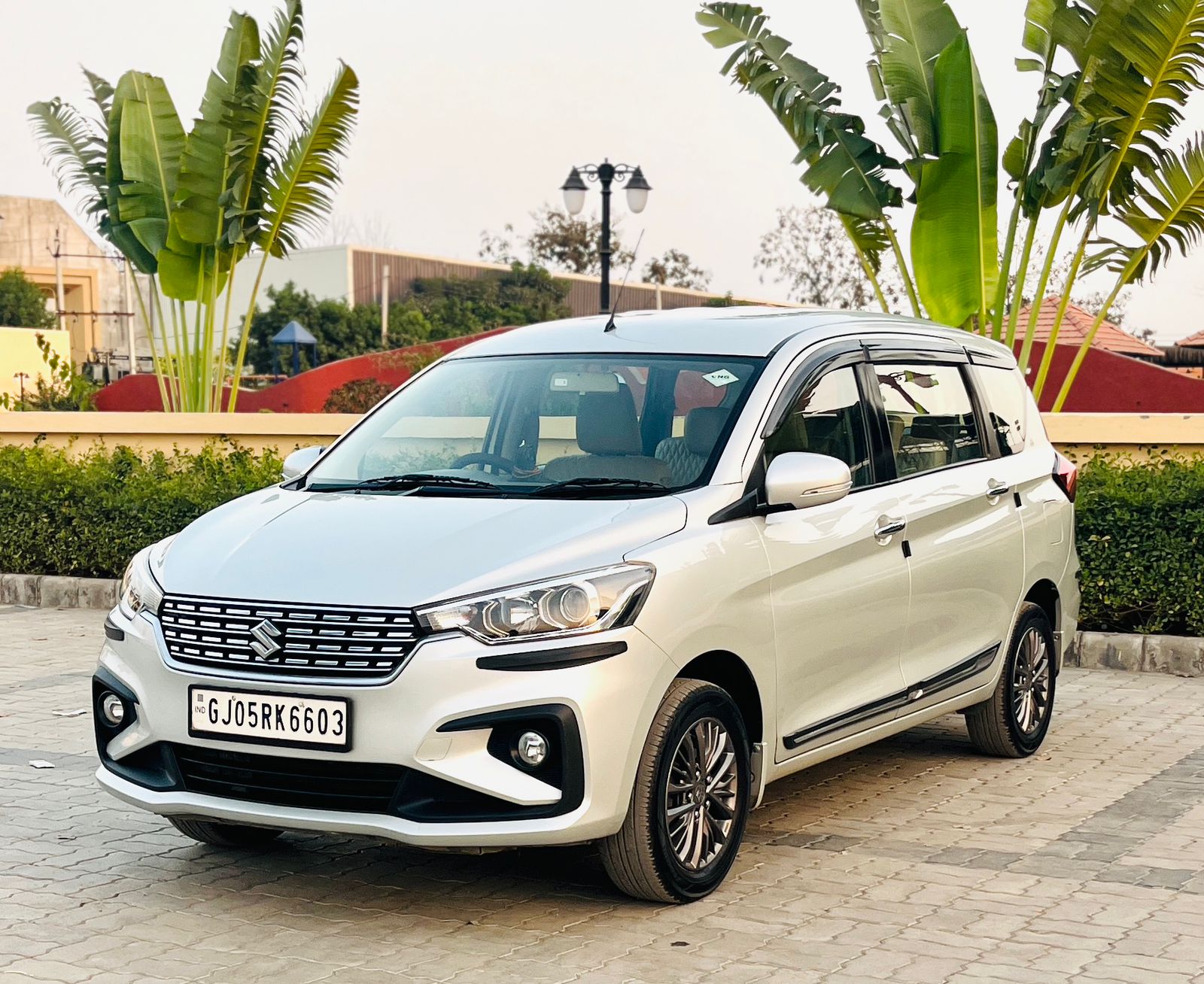MARUTI SUZUKI ERTIGA ZXI + 2020