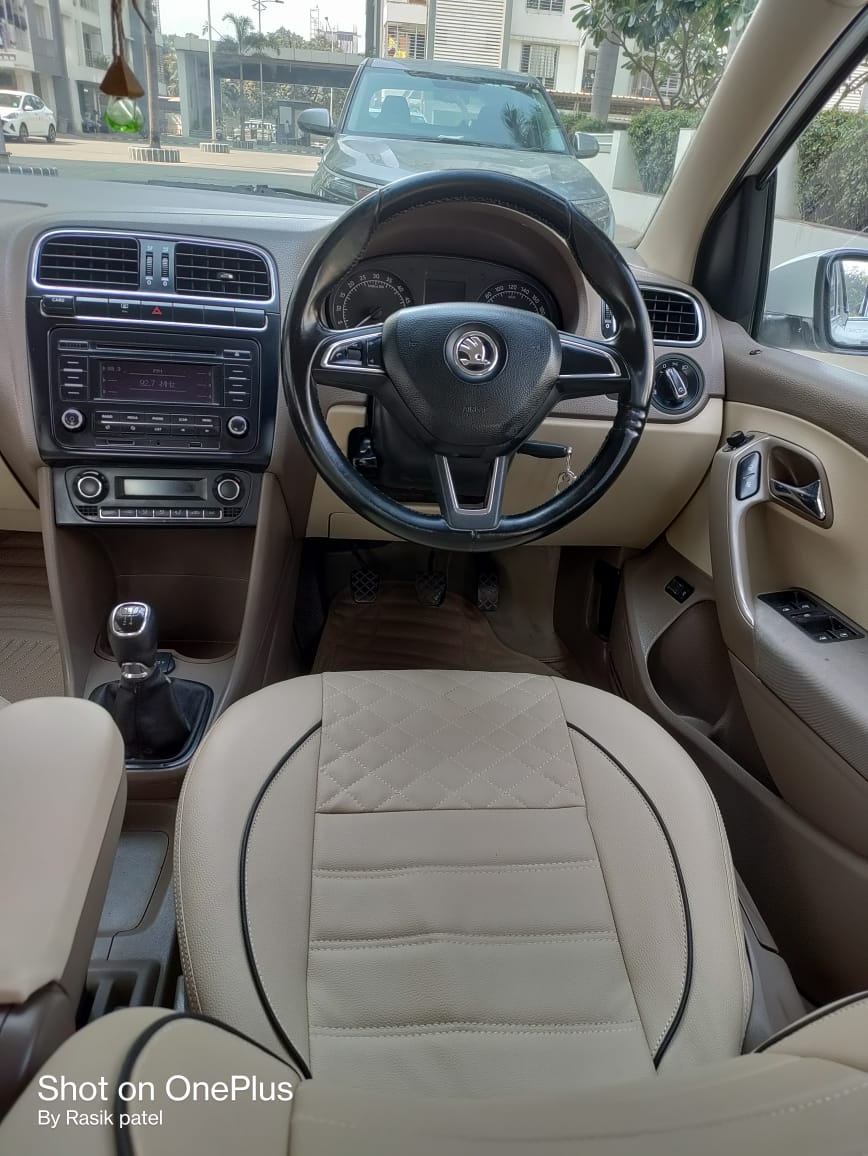 SKODA RAPID – TDI STYLE PLUS 1.5 2015