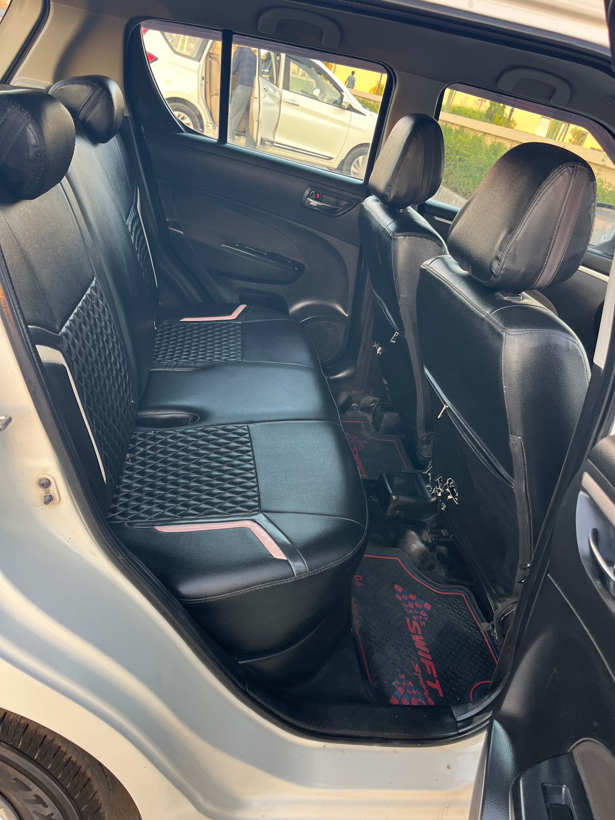 MARUTI SUZUK  SWIFT  2017