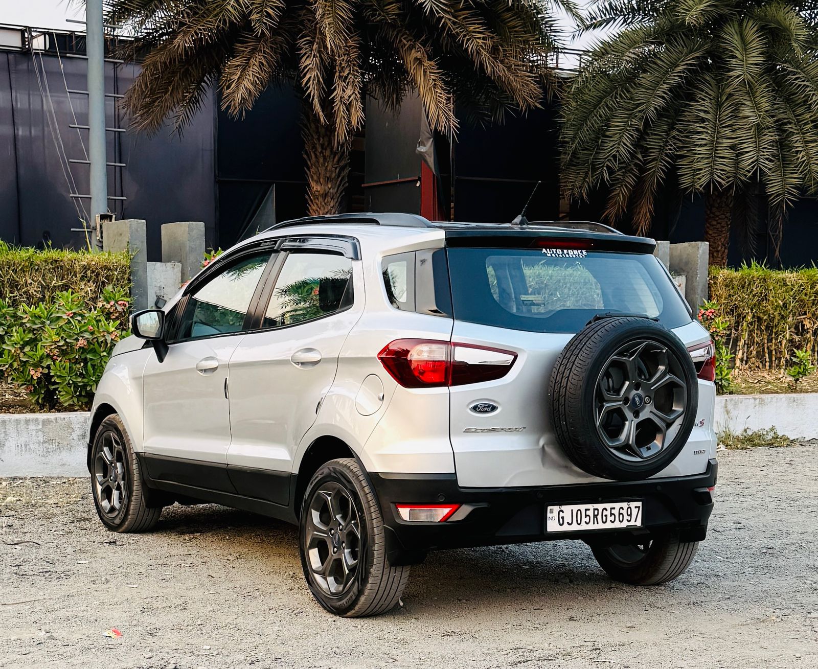 ECOSPORT TITANIUM PLUS (S) SUNROOF 2019