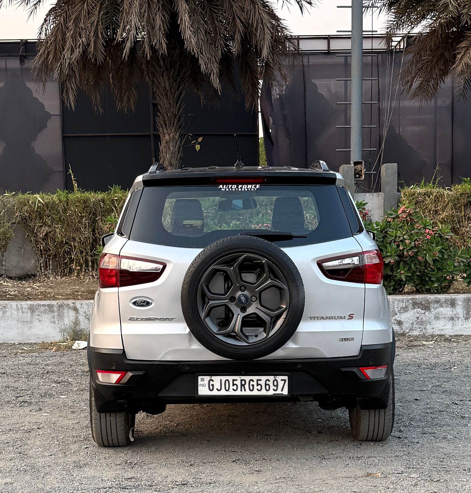 ECOSPORT TITANIUM PLUS (S) SUNROOF 2019