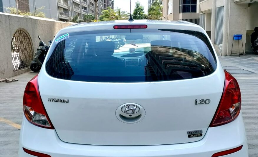 HYUNDAI  I 20 2012 SPORTS ABS