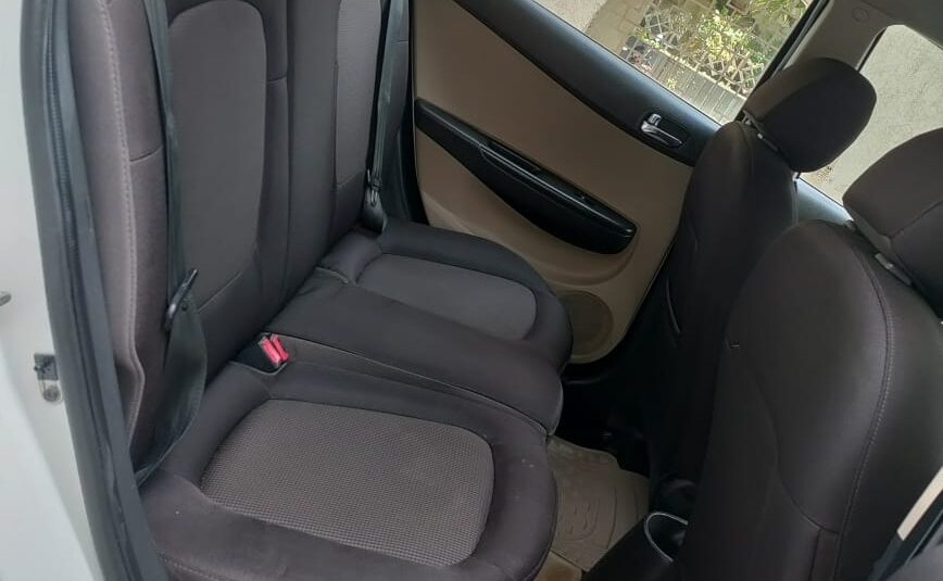 HYUNDAI  I 20 2012 SPORTS ABS
